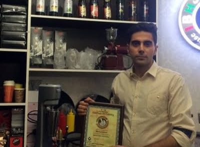 مهرداد اعتمادی