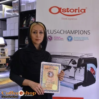 مرجان کریمی