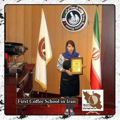 نرگس خواجه وندی