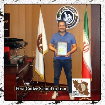 نیما پندآموز