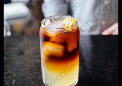 چگونه در منزل قهوه سرد تهیه کنیم؟