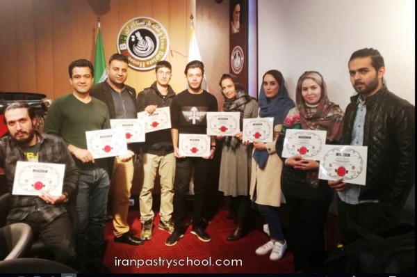 "کیک کافه ای" | اولین دوره تخصصی کیک های کافی شاپی در مدرسه شیرینی ایران