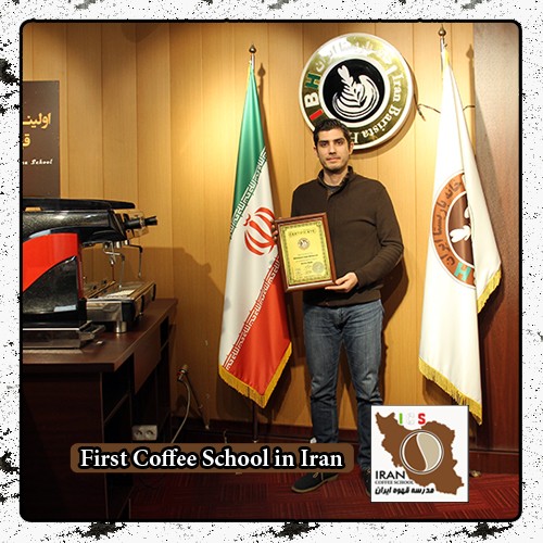 لاته آرت ساسان رمضانی | مدرک بین المللی دوره طراحی روی قهوه - Latte Art