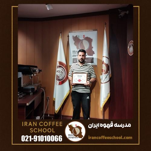 مصطفی محمودی منفرد